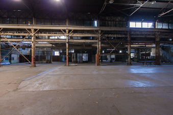 Enlarge photo 53