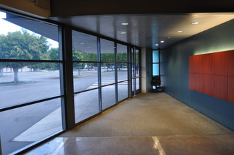 Enlarge photo 19
