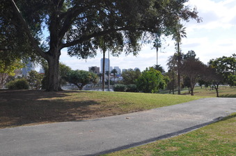 Enlarge photo 28