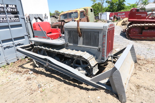 1929 Cat 15 Antique Crawler Tractor Serial # PV6838