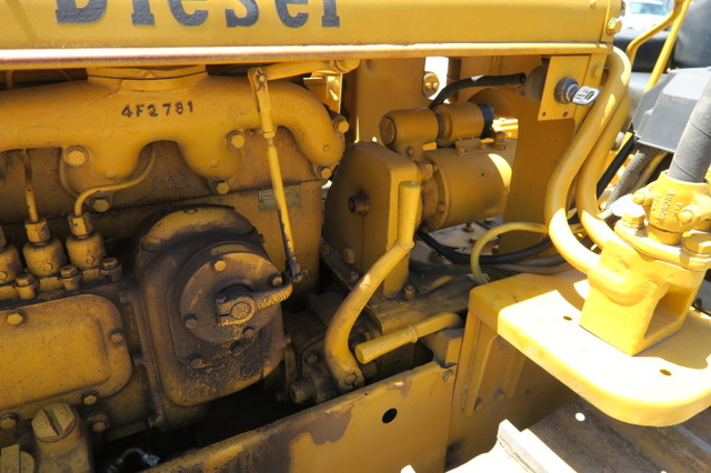 1949 D2 Cat Antique Crawler Dozer