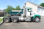 2004 Mack Ch613 Tandem Axle Tractor