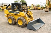 2005 DEERE 320 Skid Steer