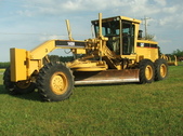 Cat 140H w/Push Block, Rippers
