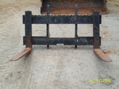 CAT 6W-8832 Pallet Forks