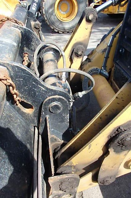 Caterpillar 430F2IT Backhoe loader