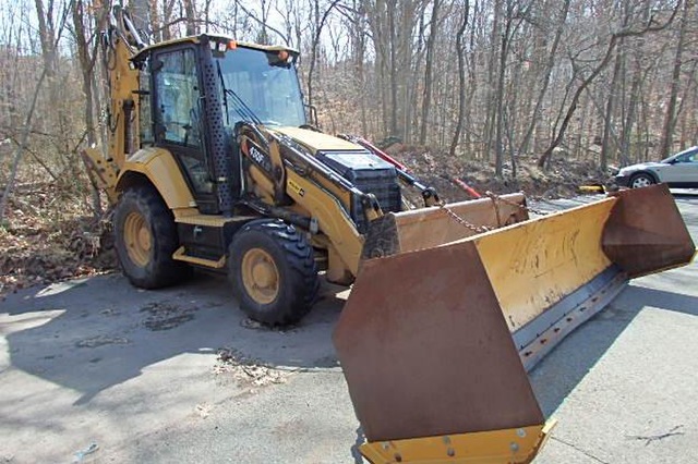 Caterpillar 430F2IT Backhoe loader