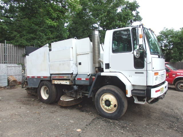 Elgin Eagle Series F Street Sweeper For Sale