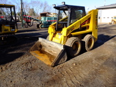 Gehl Skid Steer