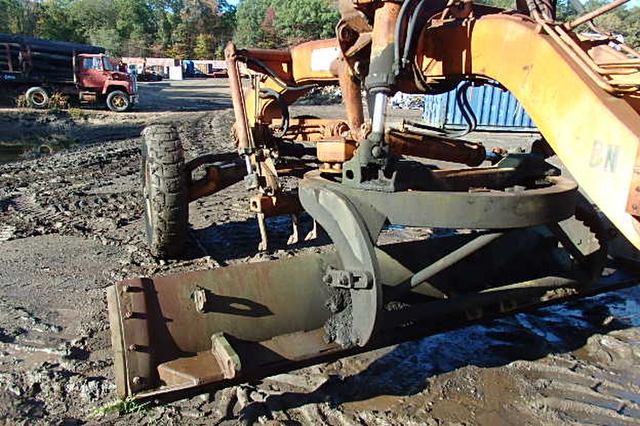 Huber 9D Motor Grader 12ft Board