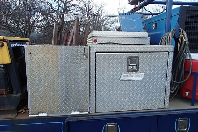 Used 2003 International SBA 4400 Welding Service Truck for sale International SBA 4400 Welding Service Truck
