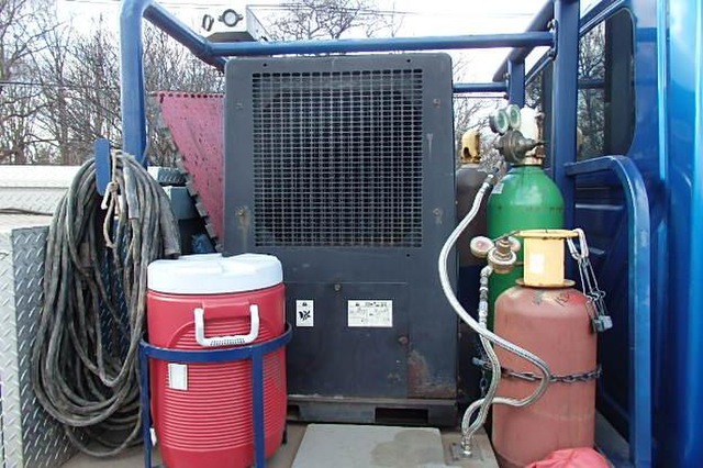 Used 2003 International SBA 4400 Welding Service Truck for sale International SBA 4400 Welding Service Truck