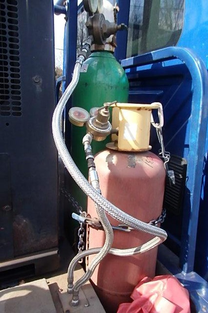 Used 2003 International SBA 4400 Welding Service Truck for sale International SBA 4400 Welding Service Truck