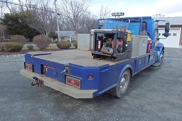 Used 2003 International SBA 4400 Welding Service Truck for sale International SBA 4400 Welding Service Truck