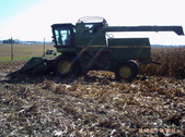 John Deere 7220 Combine