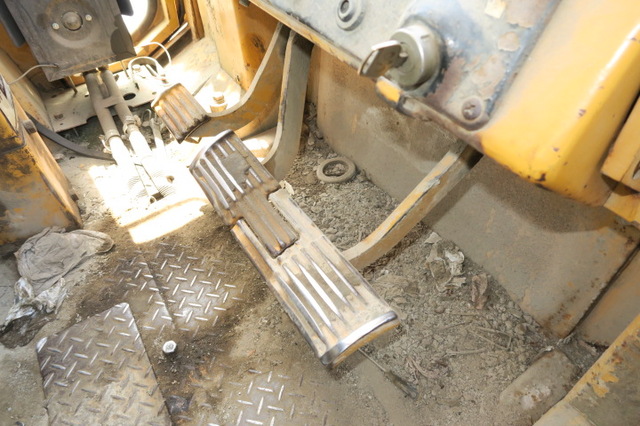 Used Komatsu D75S-5 Crawler Loader Dozer Demo Machine for sale 1985 Komatsu D75S-5 Crawler Loader Dozer Demo Machine