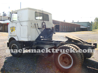Enlarge photo 401