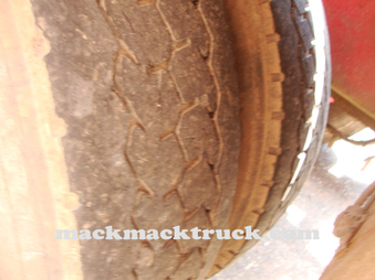 Enlarge photo 848