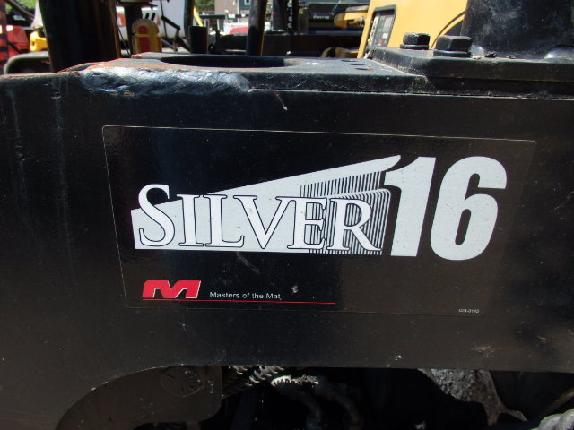 used 2006 Mauldin 1750C Asphalt Paver 8' to 15'.5'' 8 Ton Hopper 2006 Mauldin 1750C Asphalt Paver
