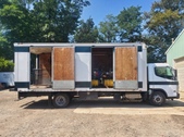 Mitsubishi Fuso Cab Over 20ft Box 