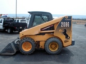 Mustang 2086 Skid Steer