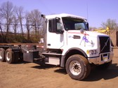 Roll Off D-12 Volvo 2007