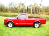 S-10 Pick Up w V-8 350 Chevy Street Rod