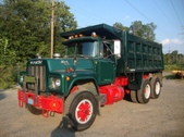 Tandem Mack R-Model Dump