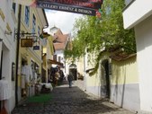 Enlarge photo 19