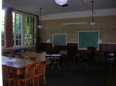 Enlarge photo 211
