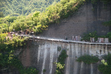 Enlarge photo 16