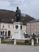 Enlarge photo 85