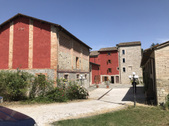 Enlarge photo 2