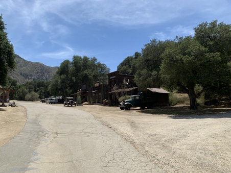 Enlarge photo 69