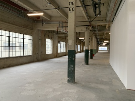 Enlarge photo 15