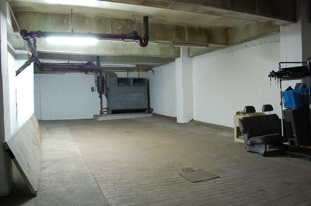 Enlarge photo 35