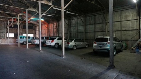 Enlarge photo 5