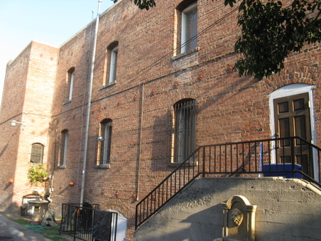 Enlarge photo 25
