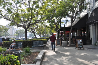 Enlarge photo 13