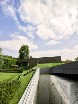 Enlarge photo 9