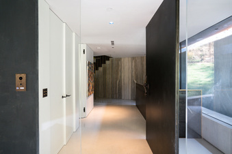 Enlarge photo 9