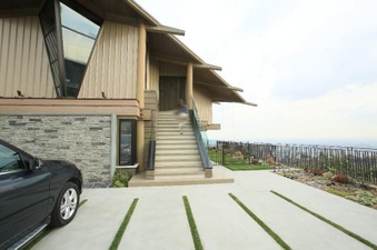 Enlarge photo 56