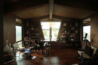Enlarge photo 41