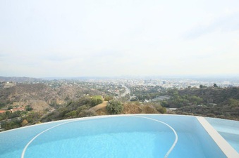 Enlarge photo 33