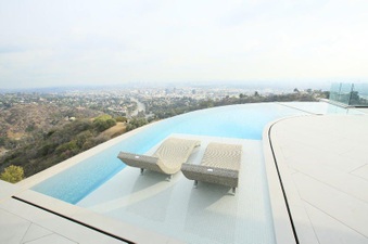 Enlarge photo 32