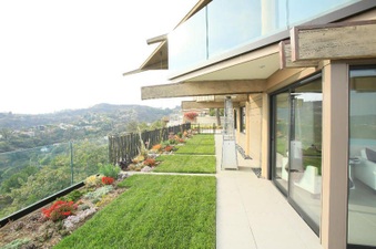 Enlarge photo 22