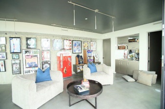 Enlarge photo 19
