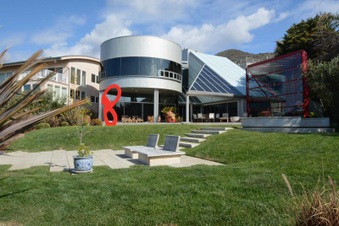 Enlarge photo 3