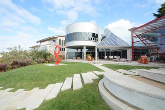 Enlarge photo 9