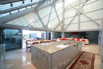 Enlarge photo 25